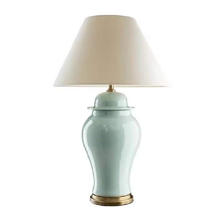 American Minimalist ac Luxuriosa Ceramic Bedside Pluteum Lamp